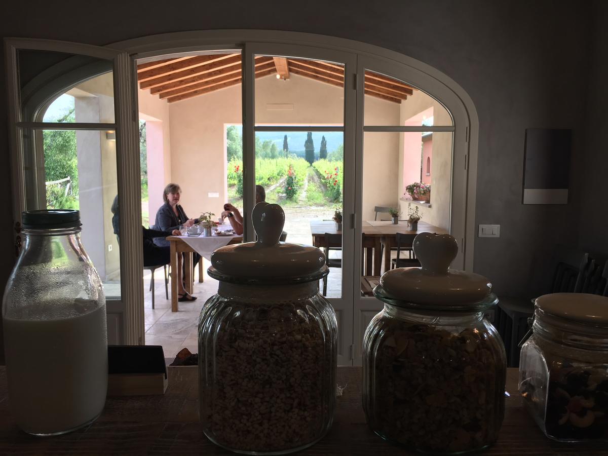 Agriturismo Tra Gli Ulivi, Chiappini Winery 볼게리 외부 사진