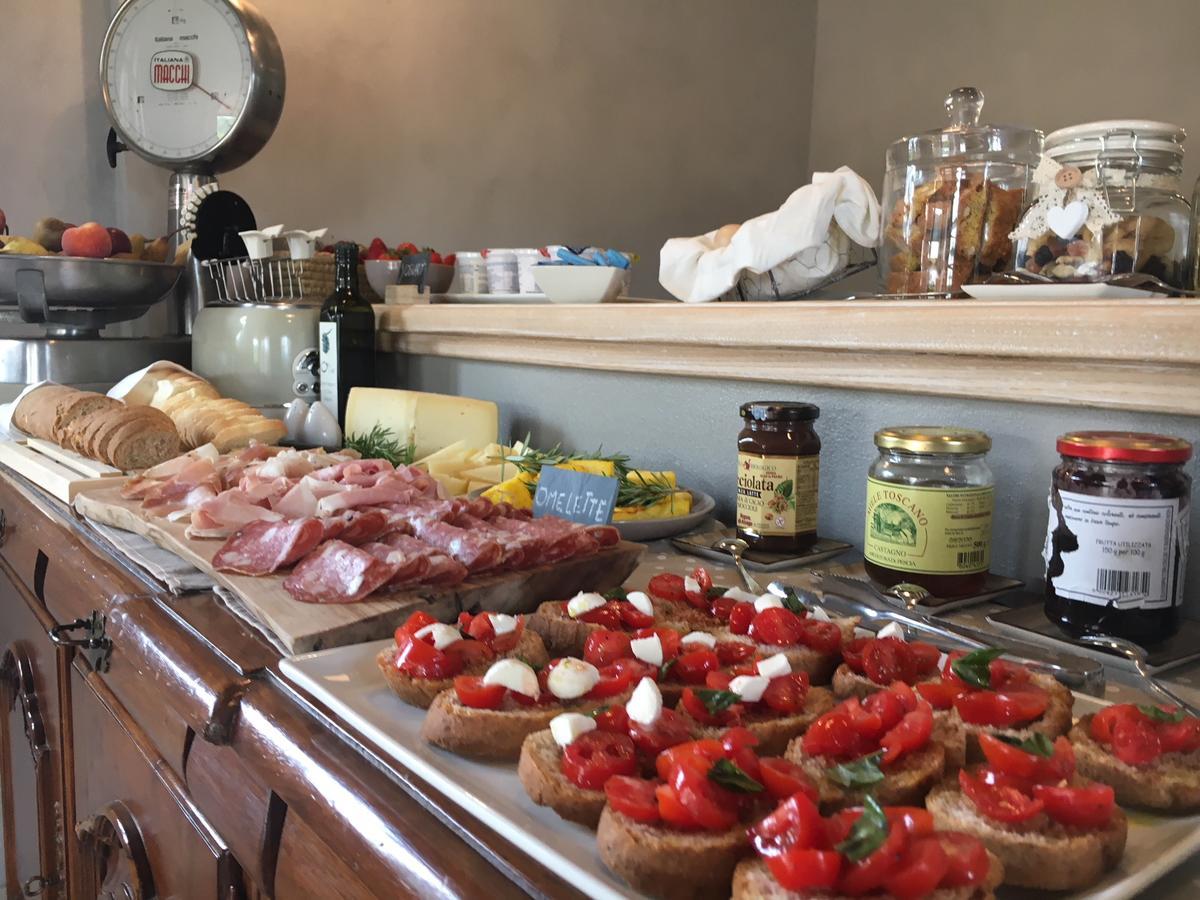 Agriturismo Tra Gli Ulivi, Chiappini Winery 볼게리 외부 사진