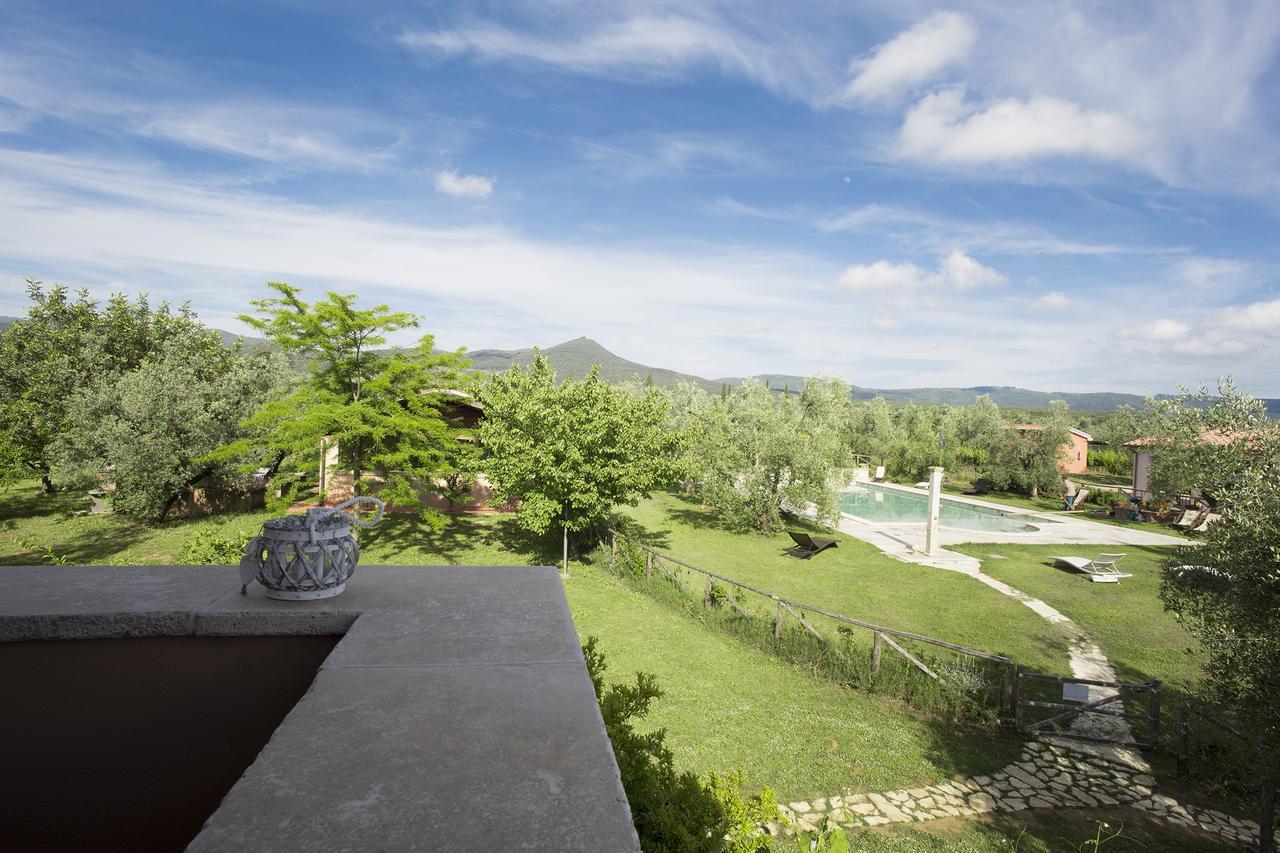Agriturismo Tra Gli Ulivi, Chiappini Winery 볼게리 외부 사진